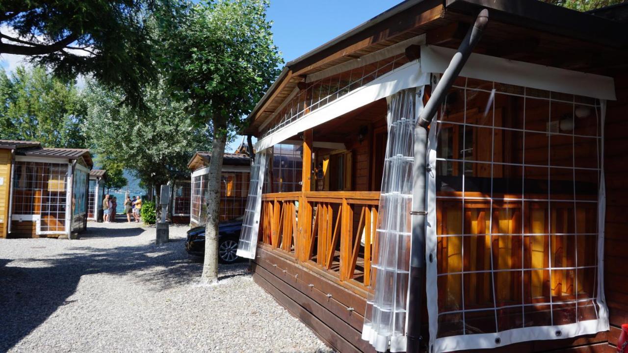 Vakantiehuis Casasdecasper - Camping Italie Hotel Porlezza Ngoại thất bức ảnh